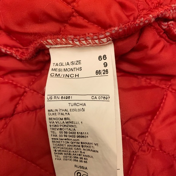United Colors of Benetton red jacket - Picture 6 of 6